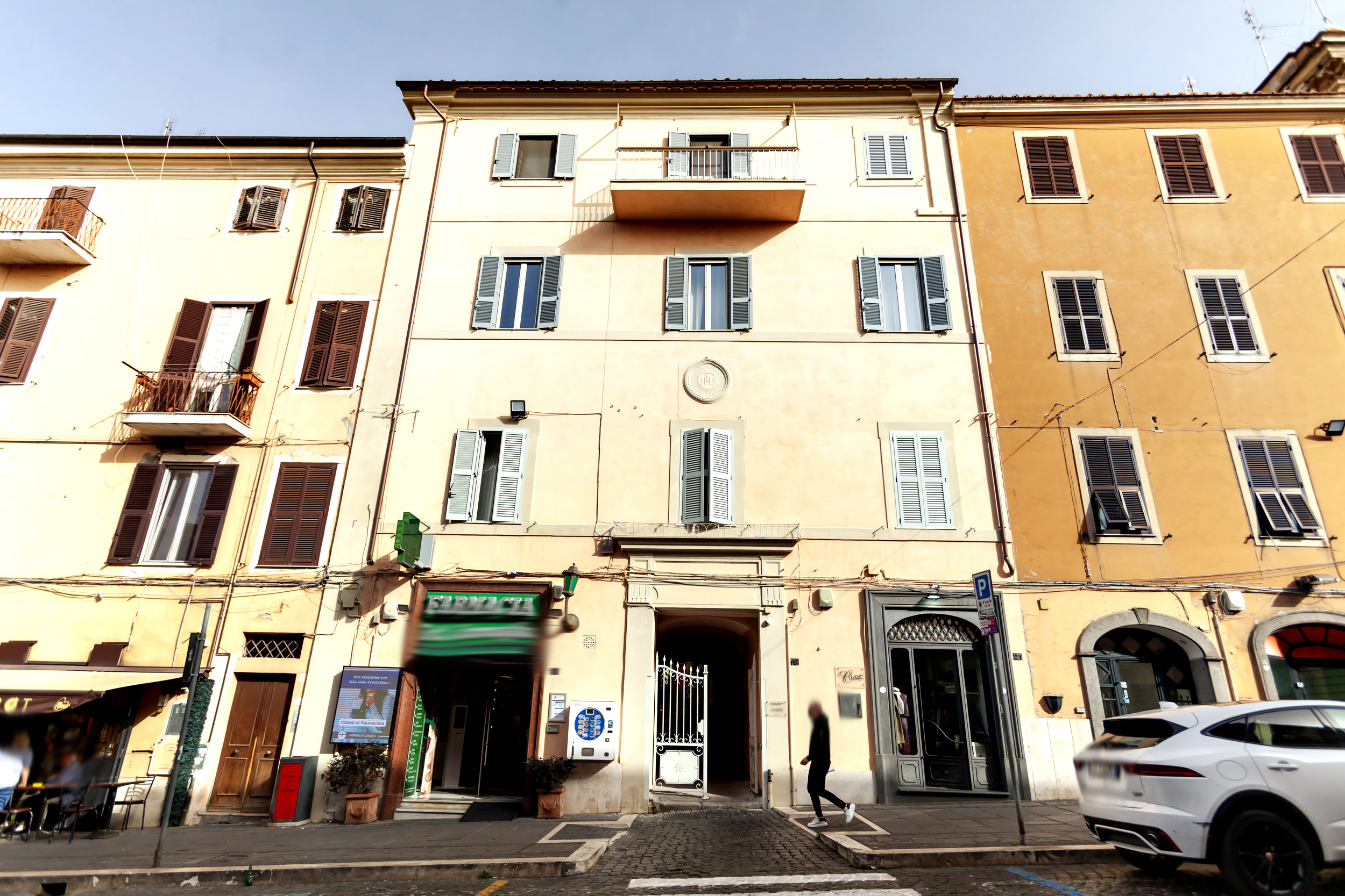 Quadrilocale in vendita a Roma in Via Giuseppe Spada