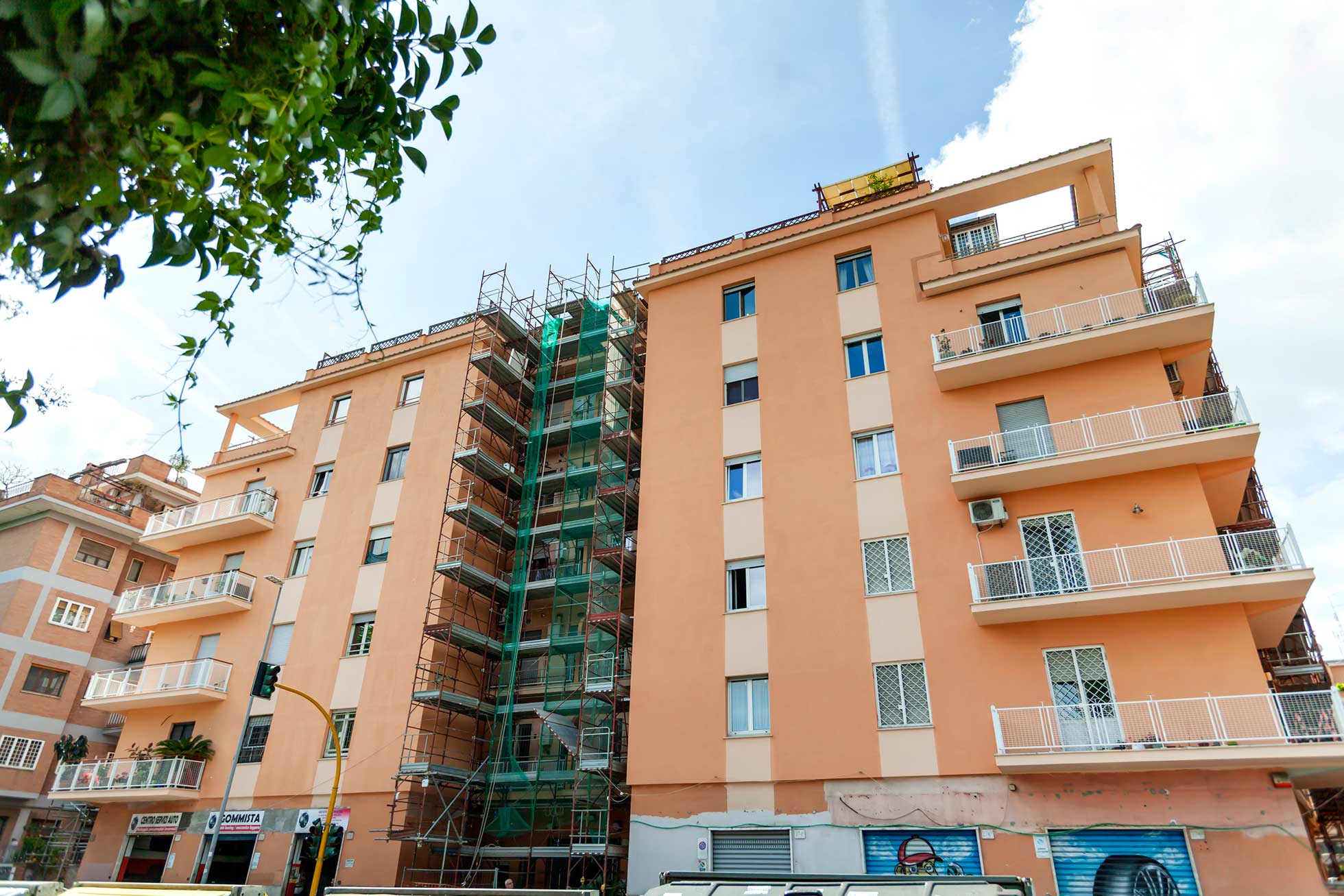 Bilocale in vendita a Roma in Via delle Sette Chiese, 276