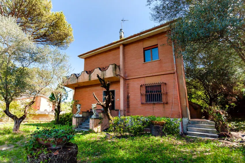Villa in vendita a Mandela in Via San Cosimato, 32